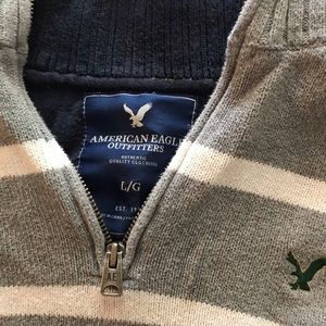American Eagle sweater